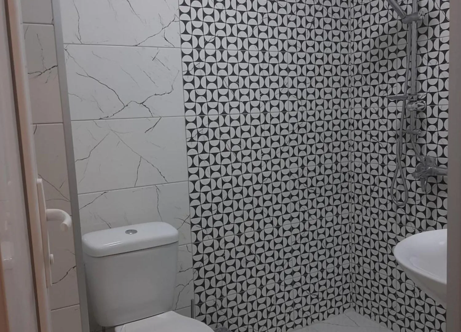 Kolotushkin'S House Apartment Batumi Georgia